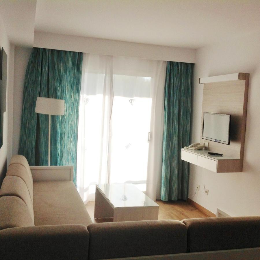 Aparthotel Diamant Cala Ratjada  Exterior photo